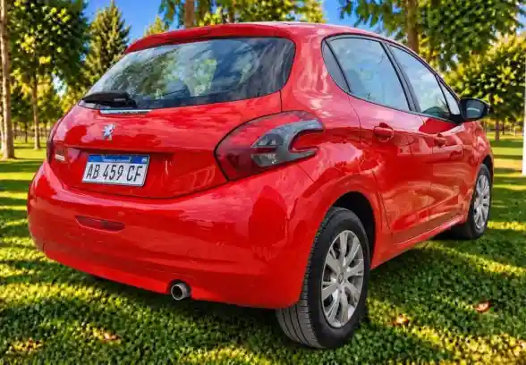 Peugeot 208  2017 - foto 4