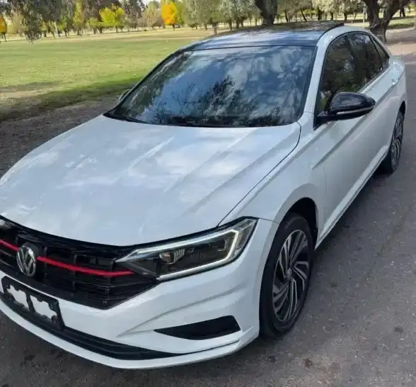 Volkswagen Vento  2020 - foto 1