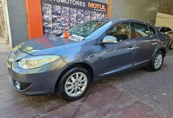 Renault Fluence  2011 - foto 1