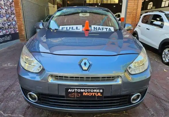 Renault Fluence  2011 - foto 2
