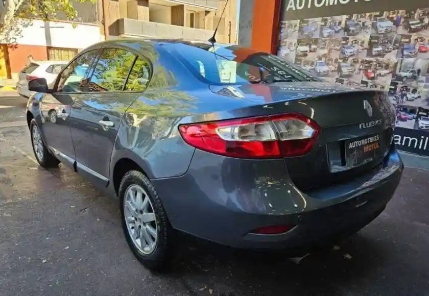 Renault Fluence  2011 - foto 3
