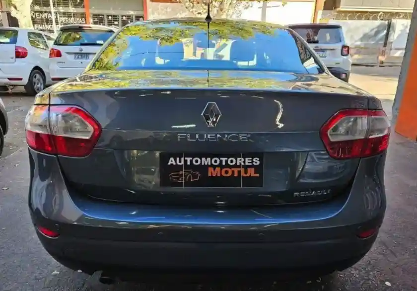 Renault Fluence  2011 - foto 4