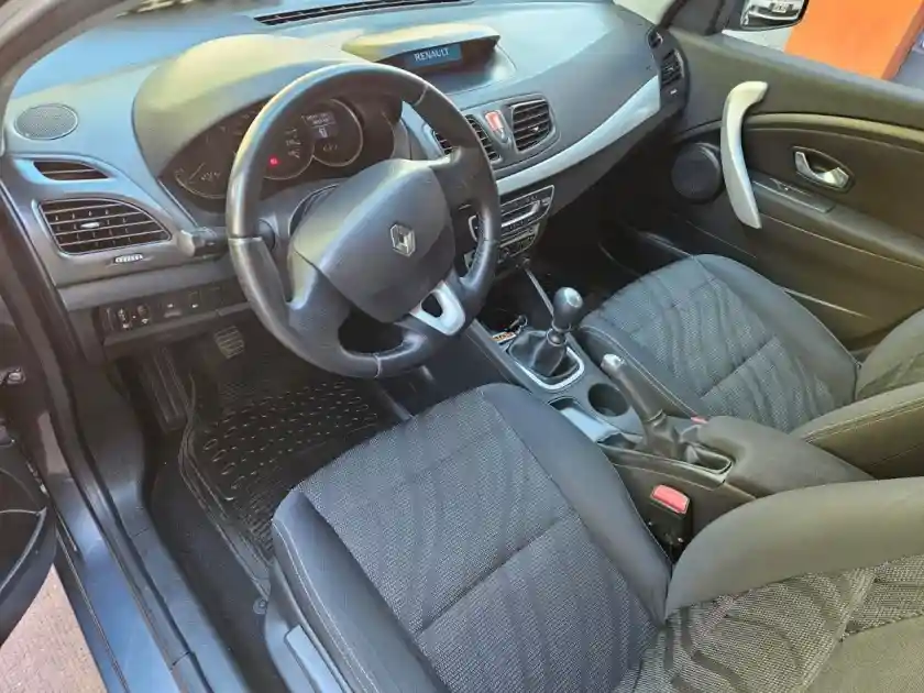 Renault Fluence  2011 - foto 5
