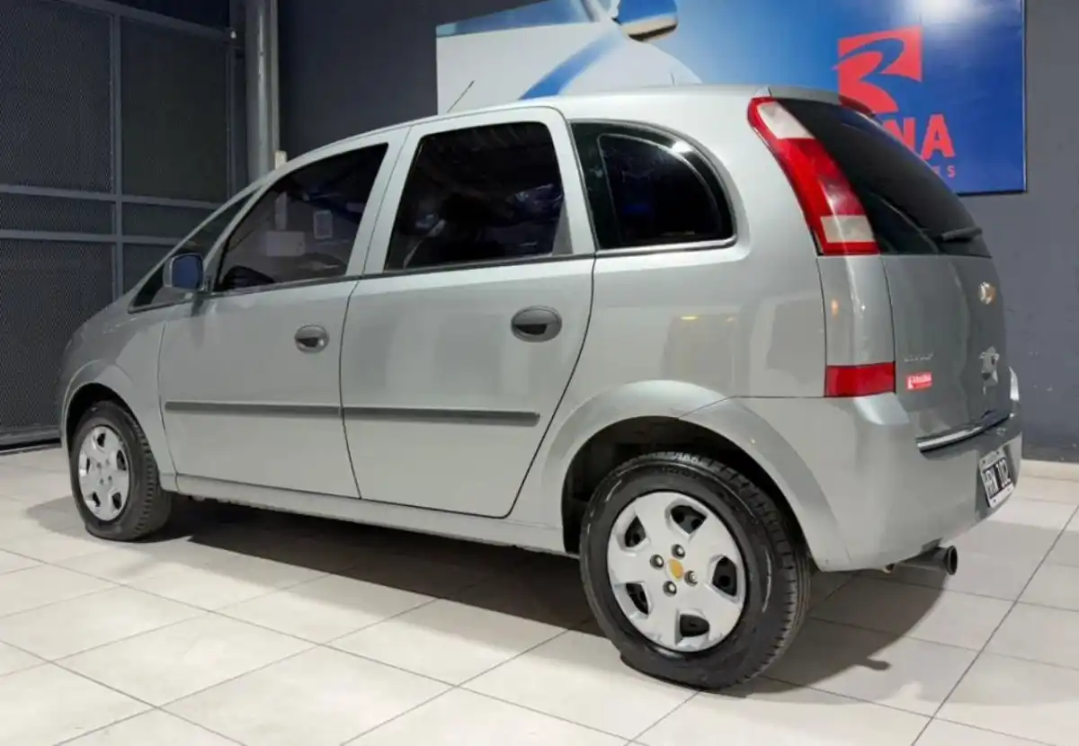 Chevrolet Meriva  2009 - foto 4
