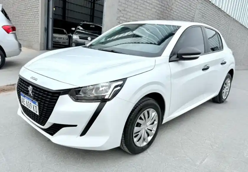 Peugeot 208  2021 - foto 1