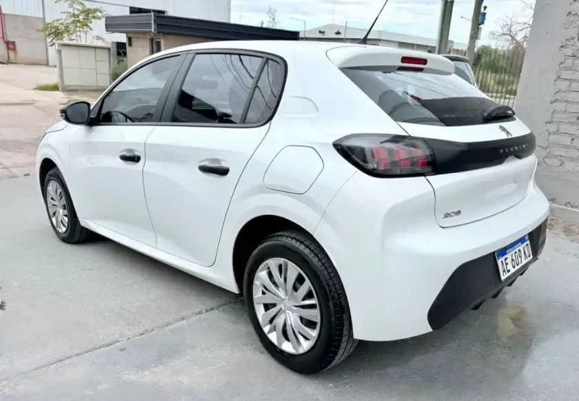 Peugeot 208  2021 - foto 3