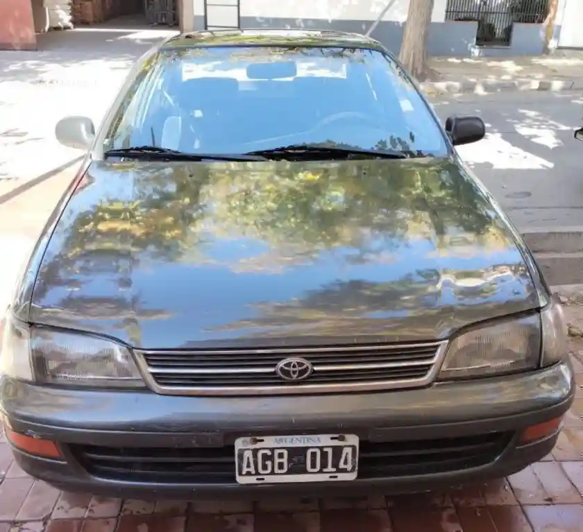 Toyota Corona  1994 - foto 1