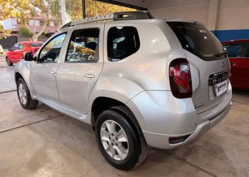 Renault Duster  2017 - foto 4