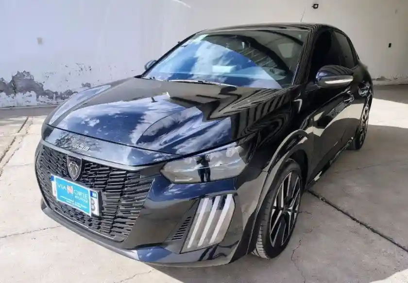 Peugeot 208  2024 - foto 1