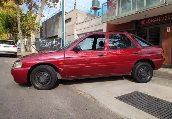 Ford Escort  2000 - foto 3