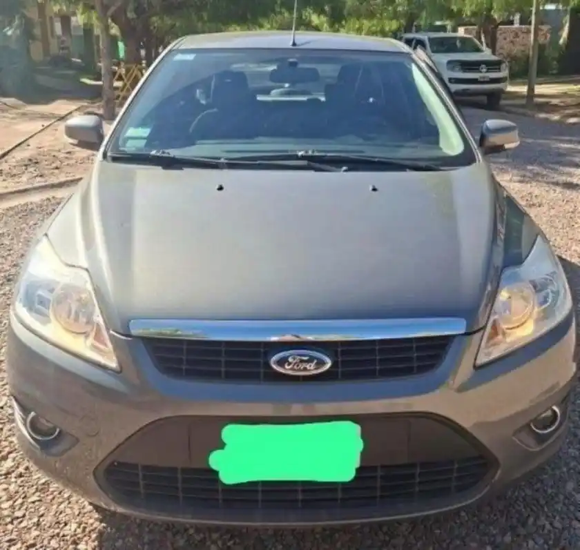Ford Focus  2013 - foto 1