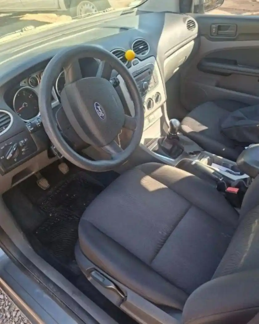 Ford Focus  2013 - foto 4