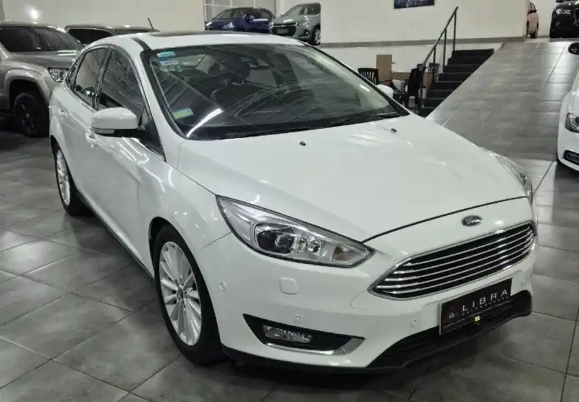 Ford Focus  2018 - foto 3