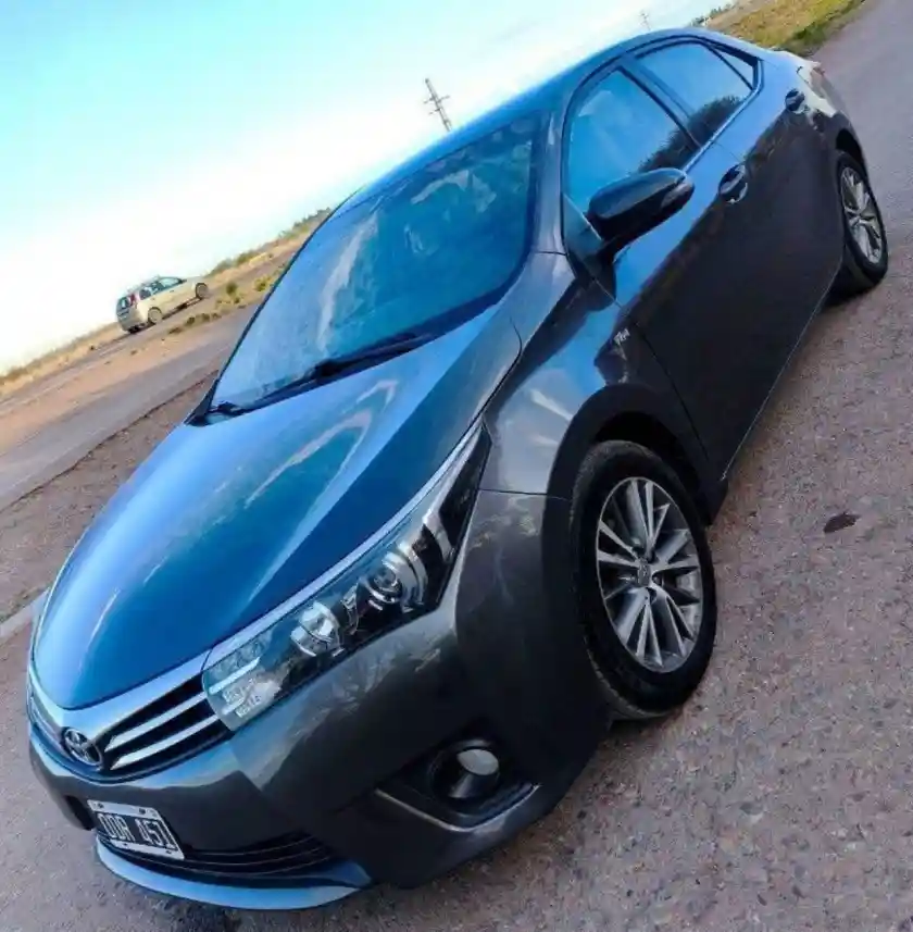 Toyota Corolla  2014 - foto 2