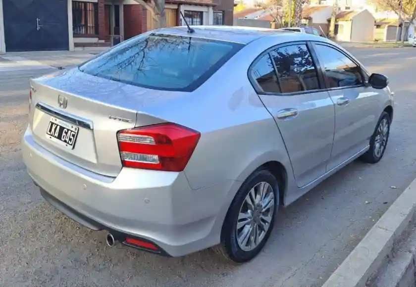 Honda City  2012 - foto 4