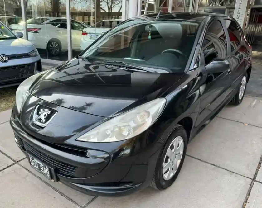 Peugeot 207 2014 - foto 1