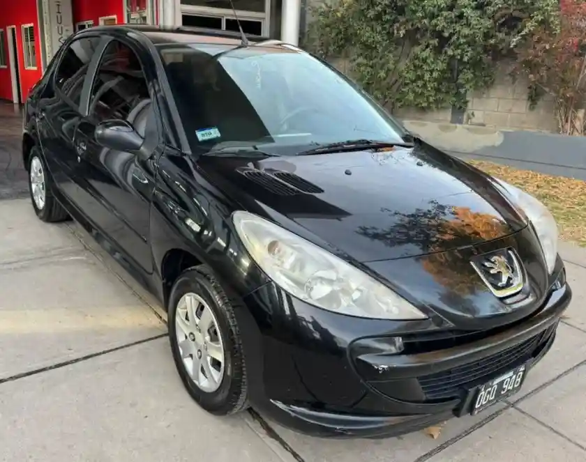 Peugeot 207  2014 - foto 2