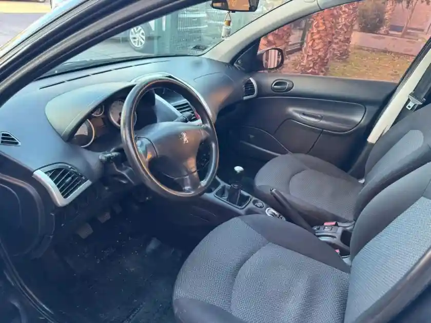 Peugeot 207  2014 - foto 5