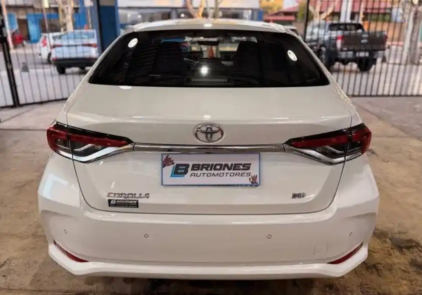 Toyota Corolla  2022 - foto 5