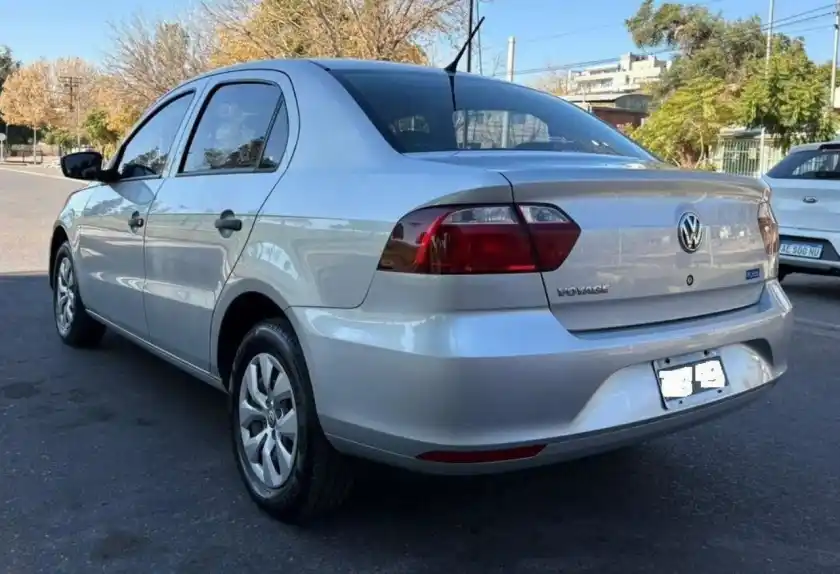 Volkswagen Voyage  2016 - foto 3