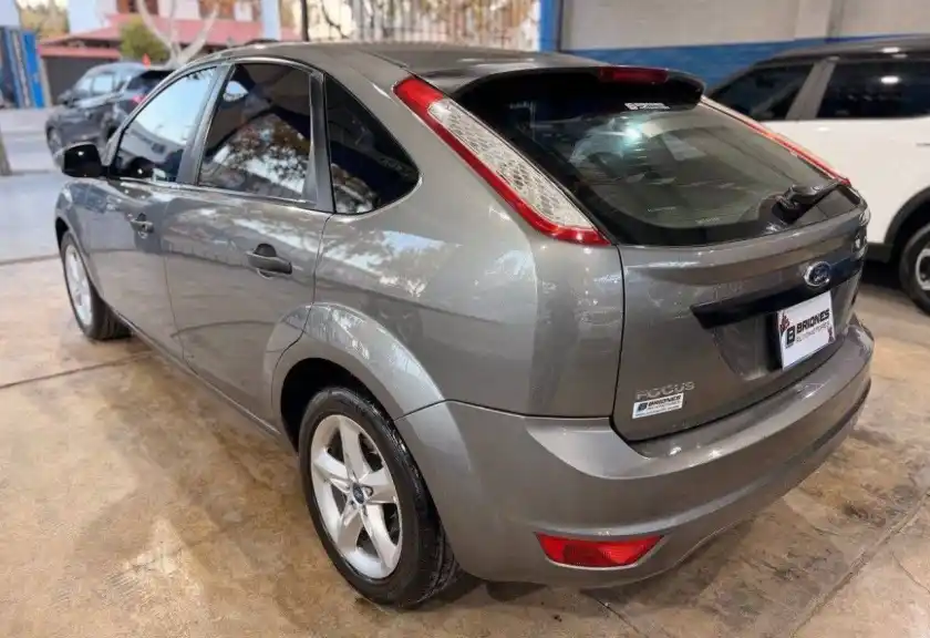 Ford Focus  2012 - foto 4