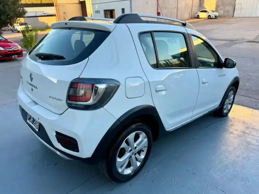 Renault Sandero  2015 - foto 3