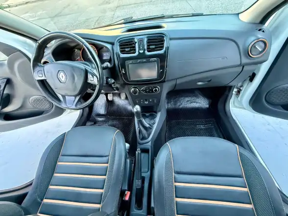 Renault Sandero  2015 - foto 4