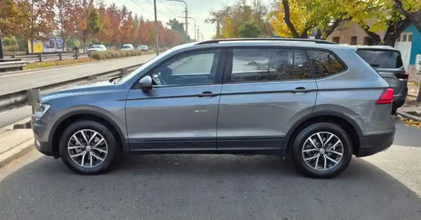 Volkswagen Tiguan  2021 - foto 3