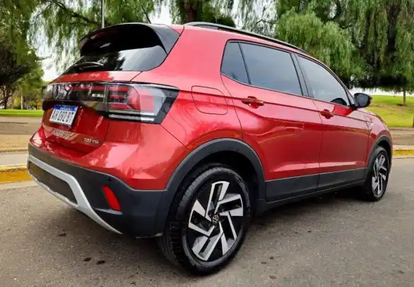Volkswagen T-Cross  2025 - foto 4