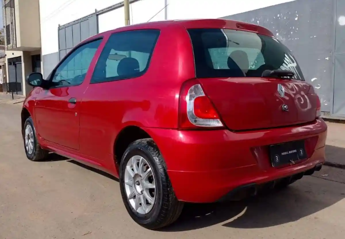 Renault Clio  2014 - foto 3