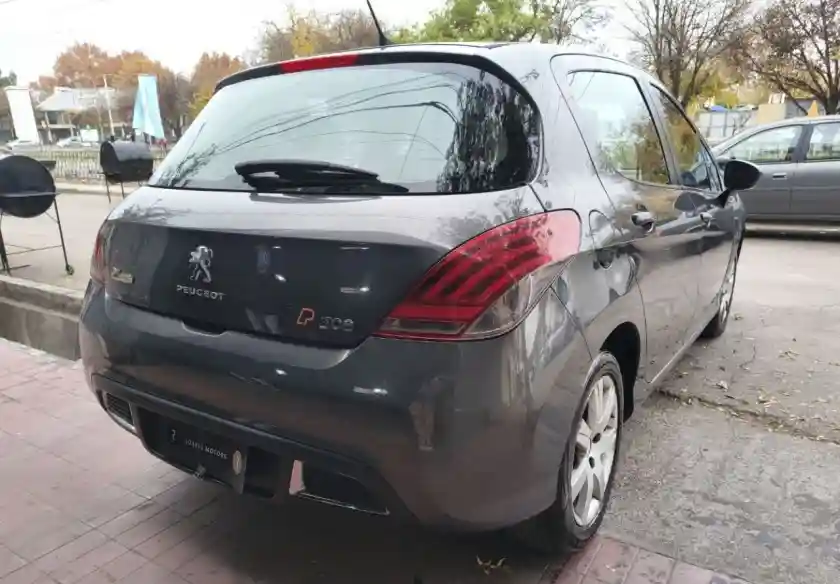 Peugeot 308  2015 - foto 4