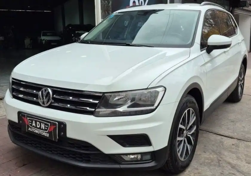 Volkswagen Tiguan  2019 - foto 1