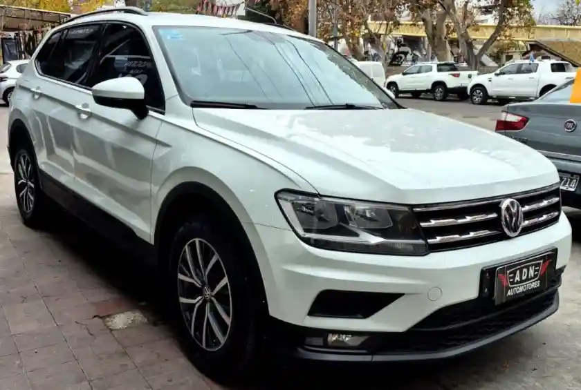 Volkswagen Tiguan  2019 - foto 2