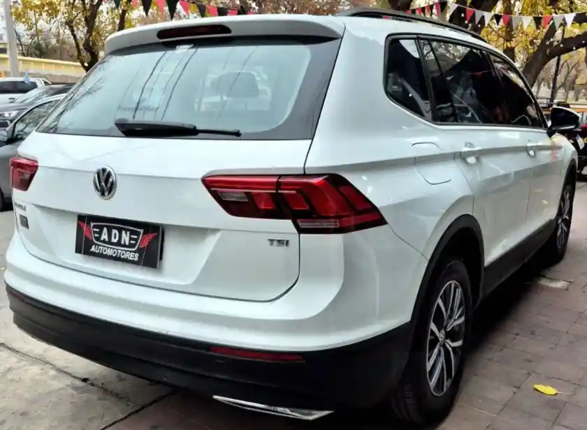 Volkswagen Tiguan  2019 - foto 4