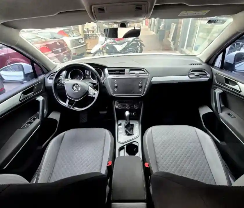 Volkswagen Tiguan  2019 - foto 5