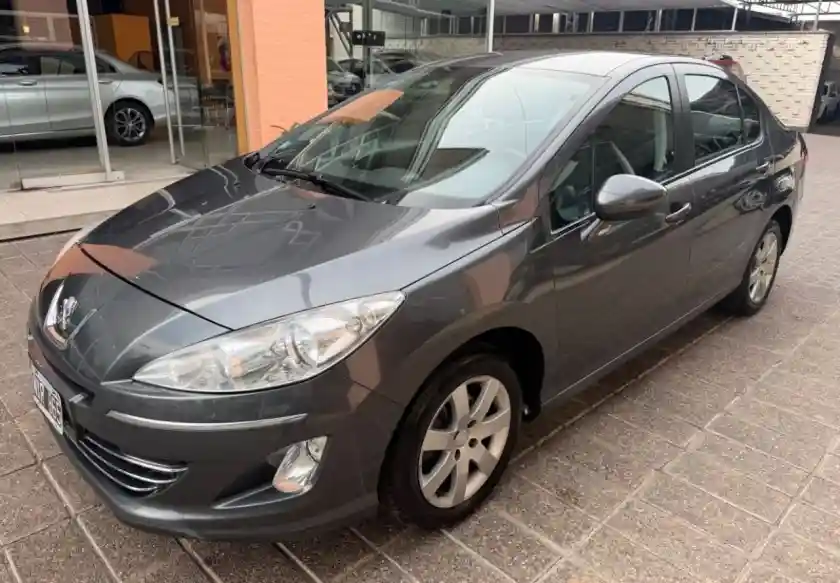 Peugeot 408 2014 - foto 1
