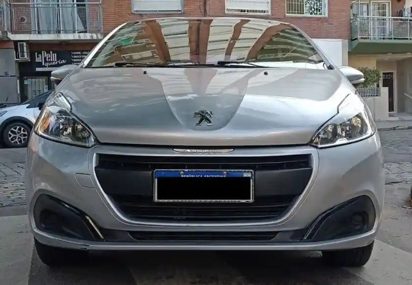 Peugeot 208  2019 - foto 2