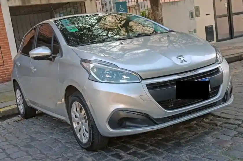 Peugeot 208  2019 - foto 3