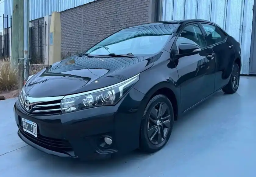 Toyota Corolla  2015 - foto 1