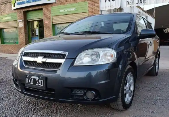 Chevrolet Aveo 2011 - foto 1