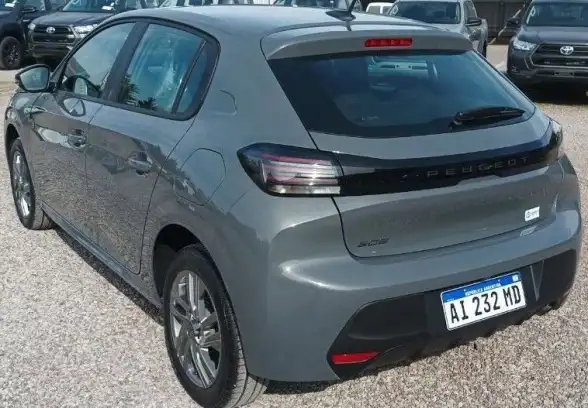 Peugeot 208  2026 - foto 3