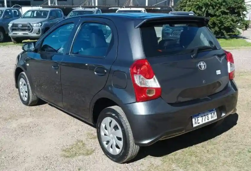 Toyota Etios  2021 - foto 5