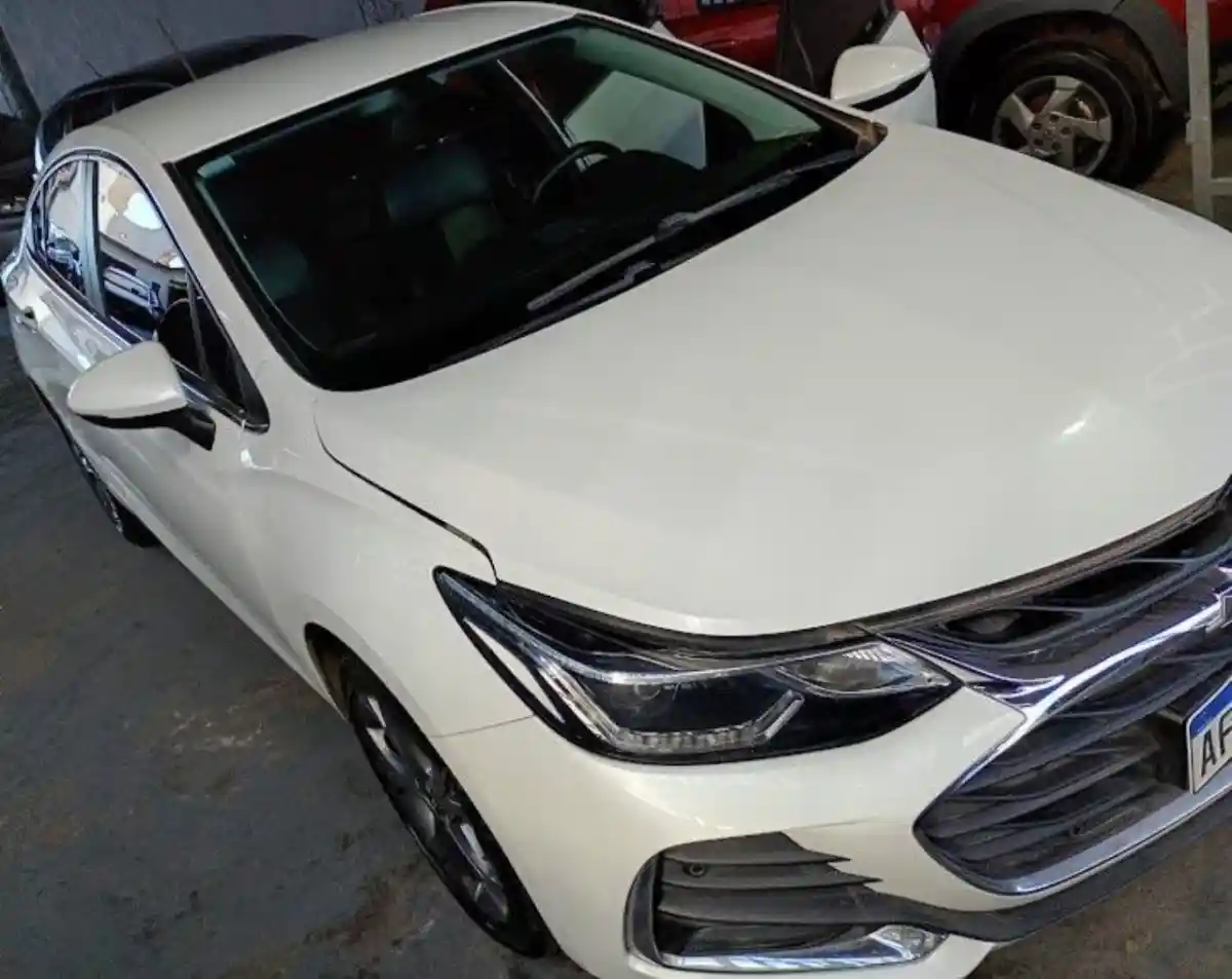 Chevrolet Cruze  2022 - foto 1