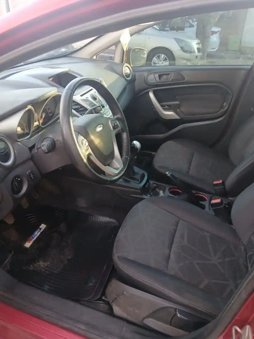 Ford Fiesta Kd  2011 - foto 4