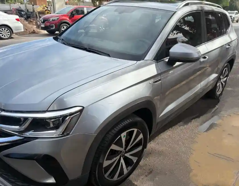Volkswagen Taos  2022 - foto 2