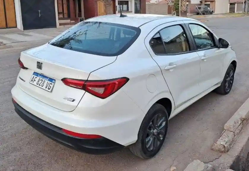Fiat Cronos  2023 - foto 4