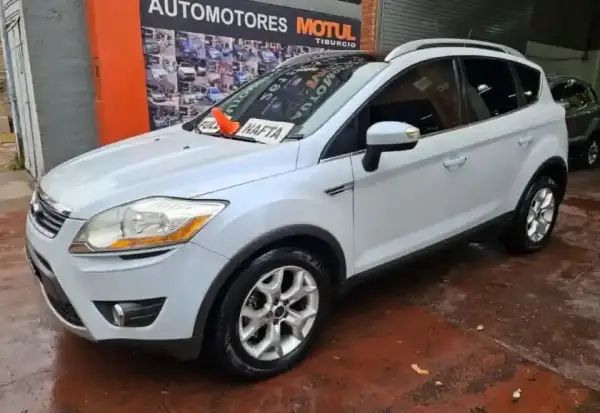 Ford Kuga  2012 - foto 1