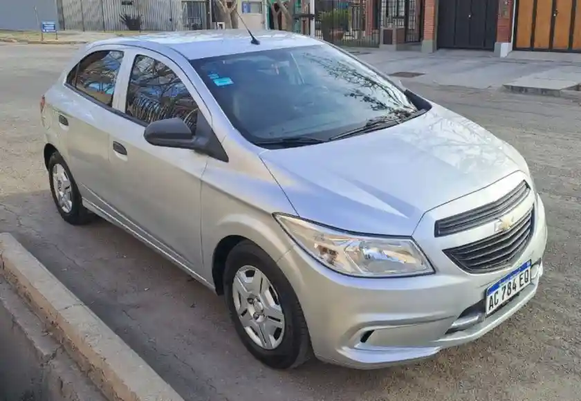 Chevrolet Onix  2018 - foto 2