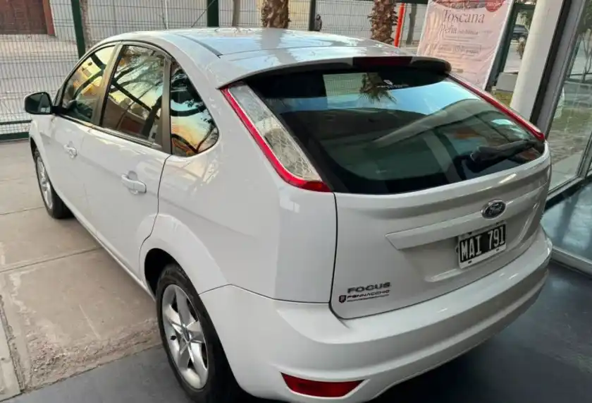 Ford Focus  2013 - foto 4