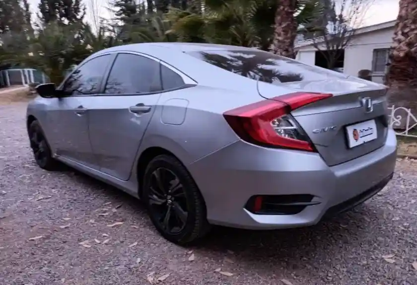 Honda Civic  2018 - foto 4